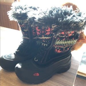 Girls The North Face winter boots